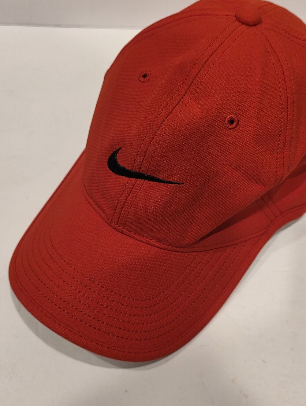 Nike Golf Red Performance Baseball Cap Hat Adjustable Strapback